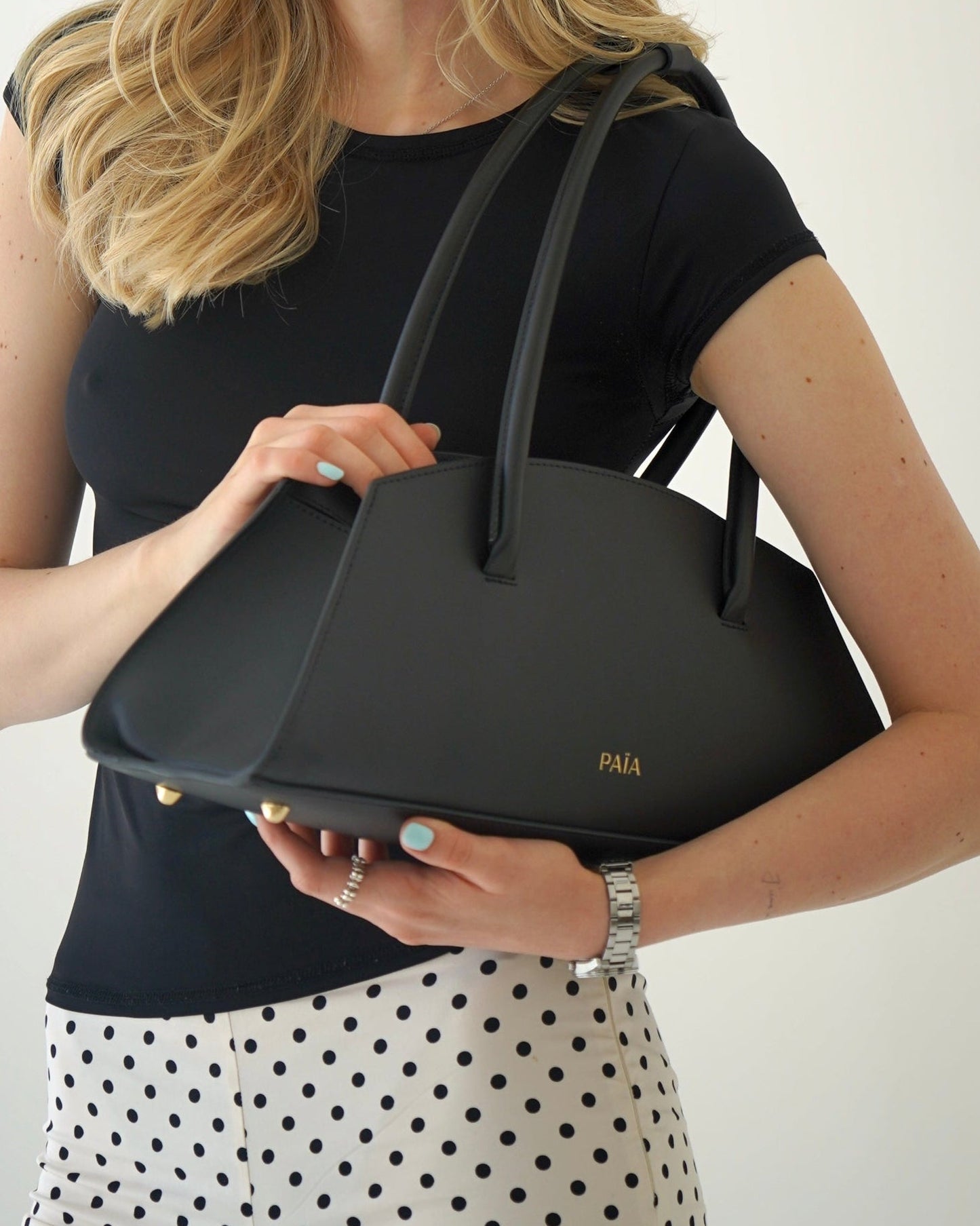 Almond Bag | Black